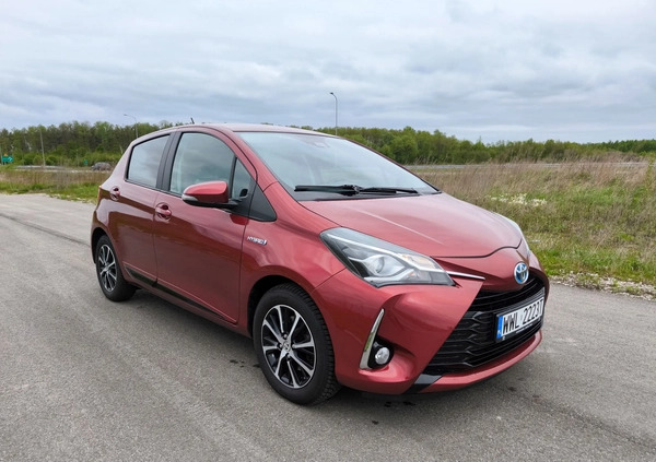 Toyota Yaris cena 66000 przebieg: 52500, rok produkcji 2018 z Puszczykowo małe 121